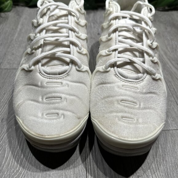 Nike Mens Air Vapormax Plus Triple White 924453-100 Running Shoes - Size 10 - Picture 3 of 11